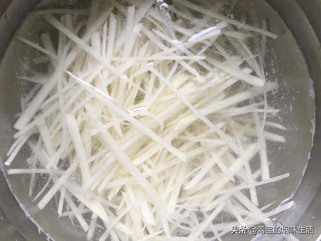 清水|吃了20年土豆,这种方式最简单,只需给它加点料,早餐管饱还御寒