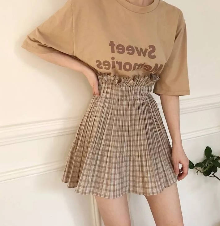 仙女|陪伴是最长情的告白，夏季T恤因裙子的存在而精彩，靓丽又吸睛