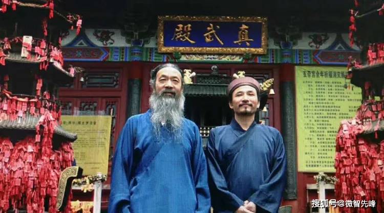 “请神容易送神难”,如何正确请神送神?_神像