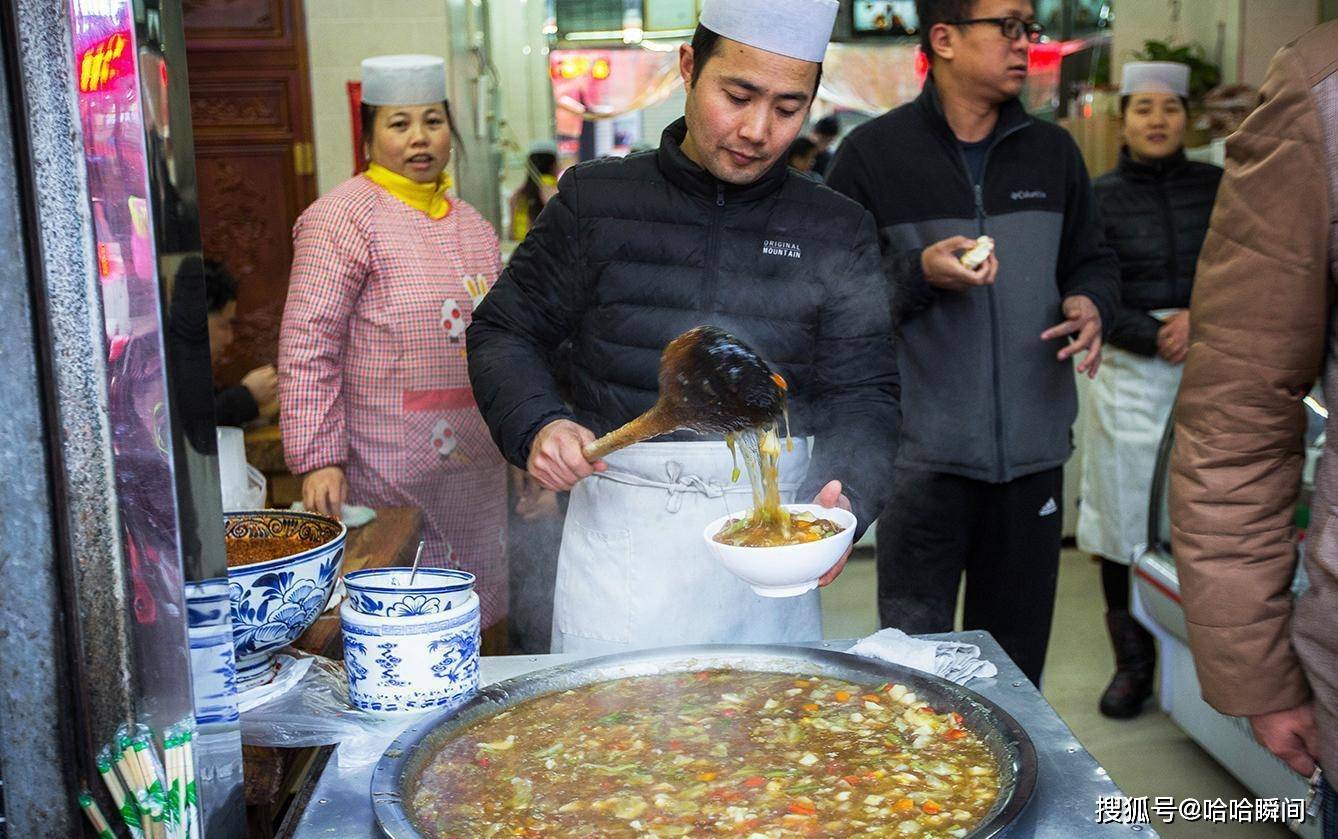 肉夹馍|胡辣汤是地道河南小吃, 为何成了西安招牌美食 因为西安有它