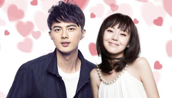 张佳宁|叶祖新和张佳宁恋爱后罕见同框，身穿同款卫衣挽手闲逛超甜蜜