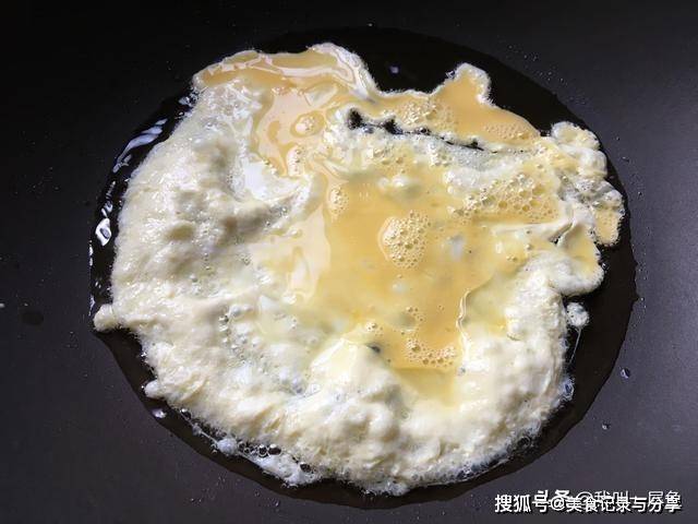 营养|女儿最爱的早餐，营养好吃又耐饿，连吃三天也不腻，十分钟准上桌