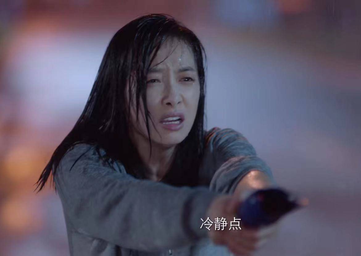 陌生的恋人 评论两极分化 悬疑氛围浓郁 导演炫技有点懵圈 罗芊怡