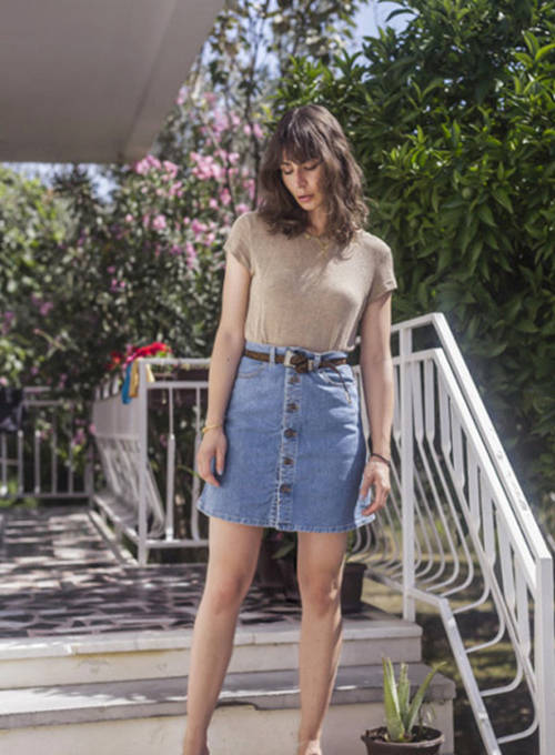 设计|别具一格纽扣裙，提升造型时尚感，解救你的单调枯燥感