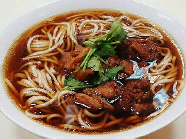 第1个加州牛肉面.