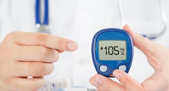 胰岛|糖尿病人如何让血糖更加稳定?3个方法,或许有助于“疗养胰腺”