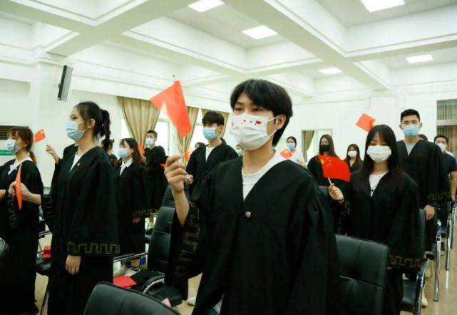 成长|不负韶华 未来可期 | 你好,再见,广州市技师学院