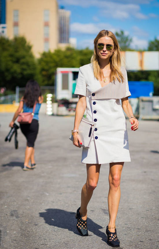 设计|别具一格纽扣裙，提升造型时尚感，解救你的单调枯燥感