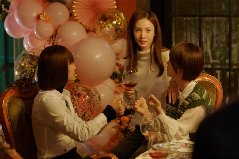 米莱|冯小刚执导电视剧《北辙南辕》，收获了不错的收视率。尽管有一些质疑的声音。