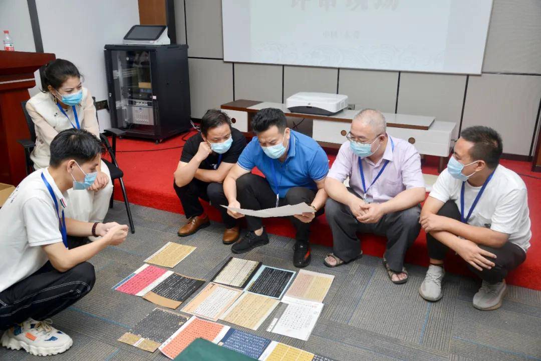 成人组|“书法之声” 第二届全国硬笔书法大赛成人组获奖、入展名单