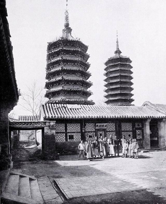 1906年的北京老照片,清西陵的华表精美绝伦,大运河石兽惟妙惟肖_寿寺