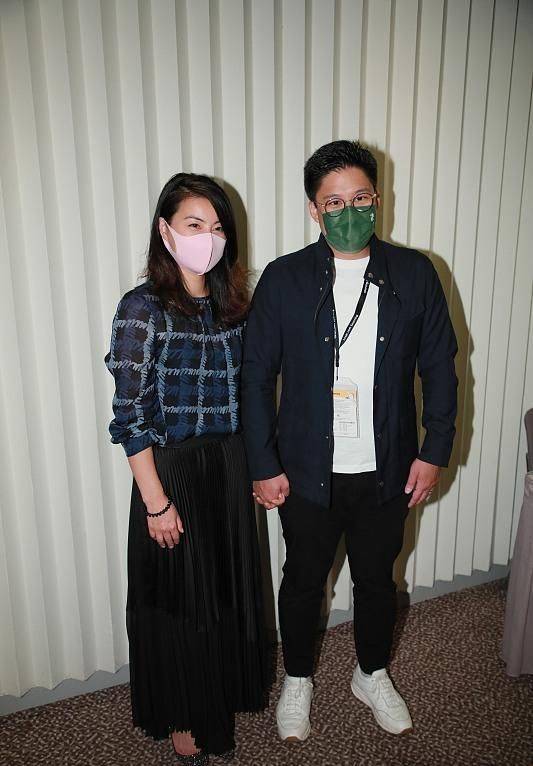 设计|郭晶晶终于搞事业！将担任东京奥运会评委，靓丽红发太为霍家长脸