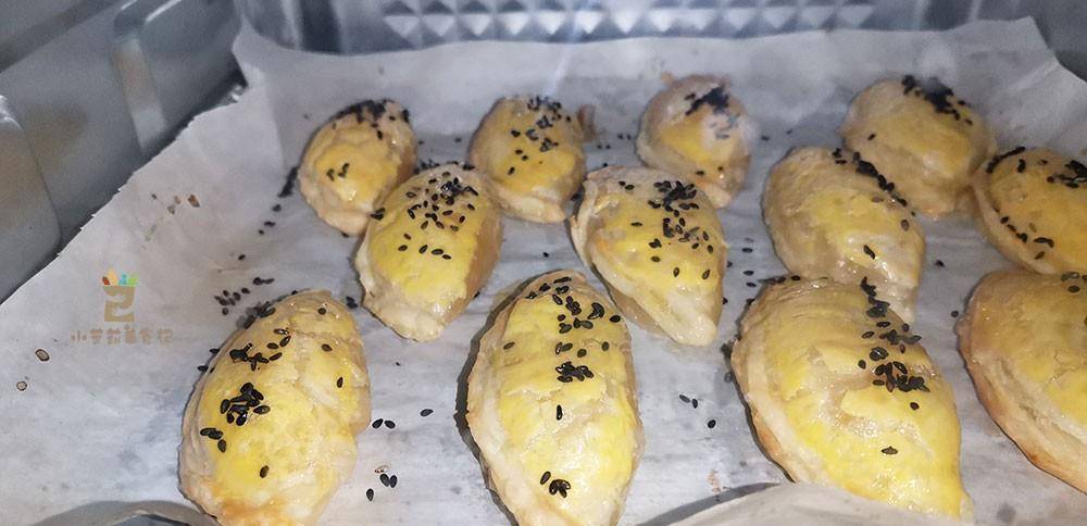 美食|霜降后多吃点红薯,教你新吃法,不煎也不炸,外酥里糯,老少皆宜