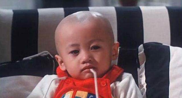 他1岁成名 5岁成为香港瞩目的童星 现39岁竟然无人识 王嘉明