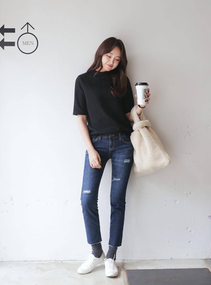 柠檬精|黑T恤比白T恤更显瘦时髦?娜扎、杨幂告诉你就是这样,谁穿都美!