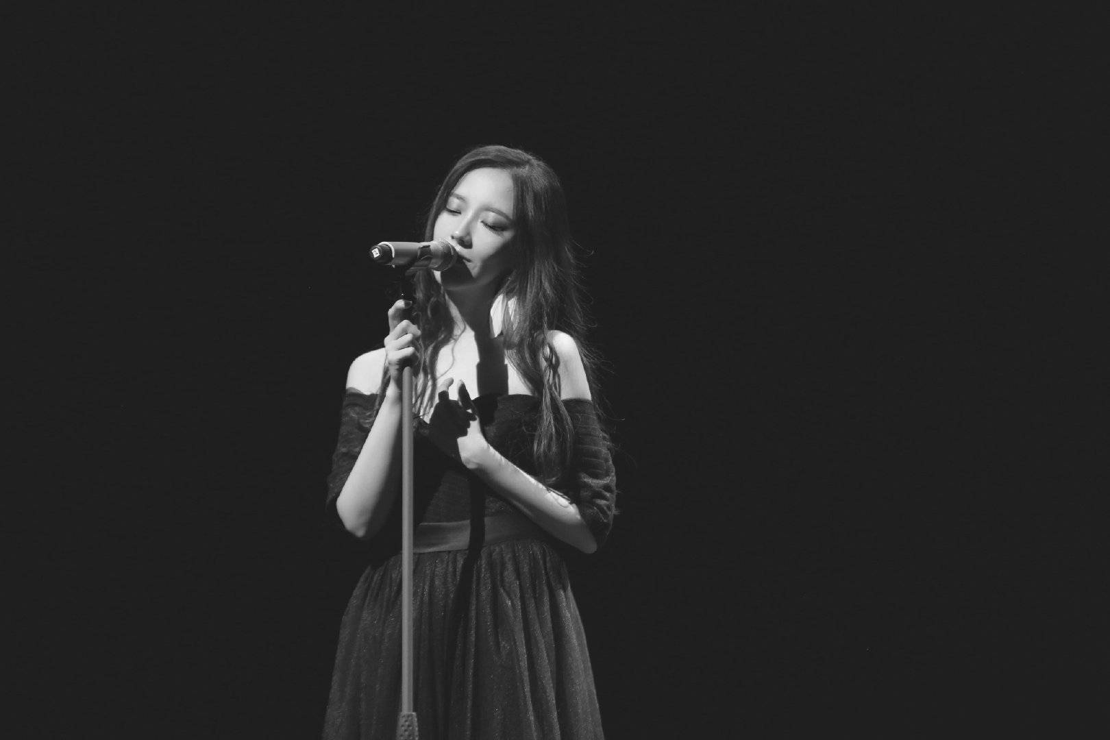 黑色|《少年派》王艺瑾真的好会穿,私服减龄又时髦,怪不得被杨幂赏识