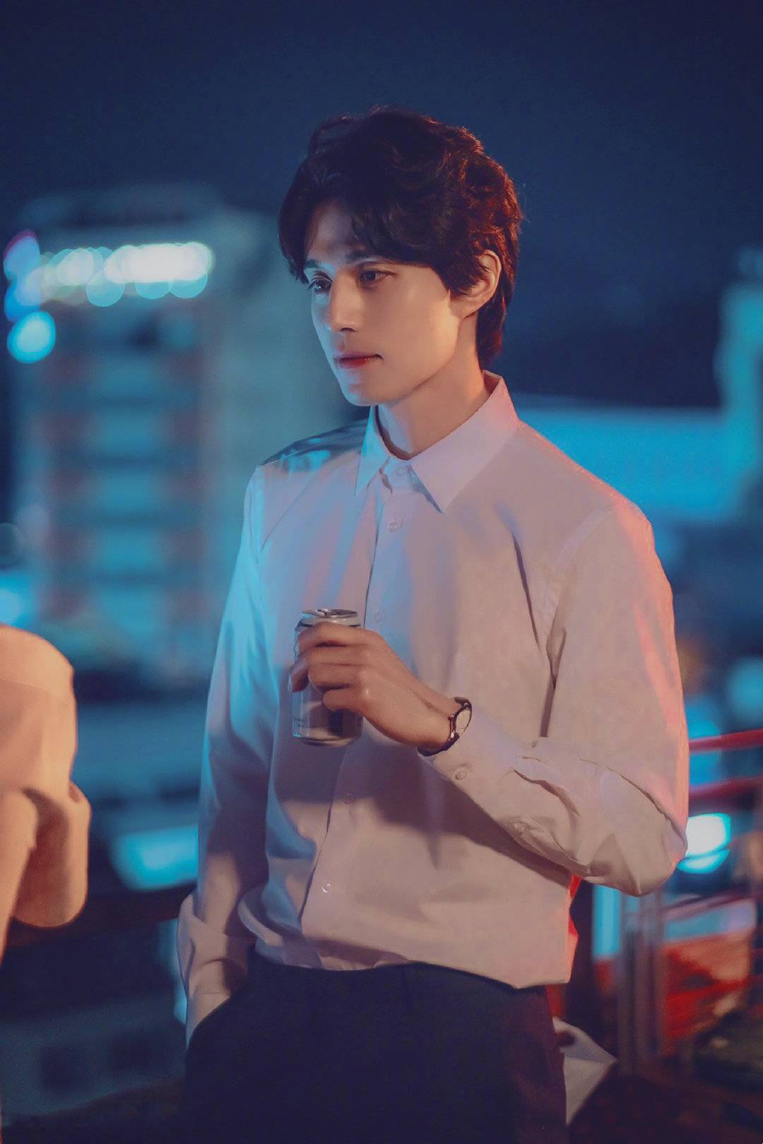 真配|“死鬼CP”锁了,孔刘的暖男穿搭碰上李栋旭的雅痞范儿,真配一脸