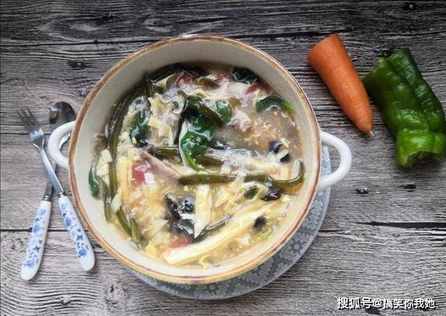 如何选择正宗的黑木耳 b17a0f47bf41401fa9d88c4825eb97a9.jpeg