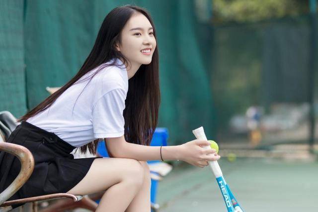 如何加入美女圈子 25ecbd91071b4a2bb20dbf85659f0160.jpeg