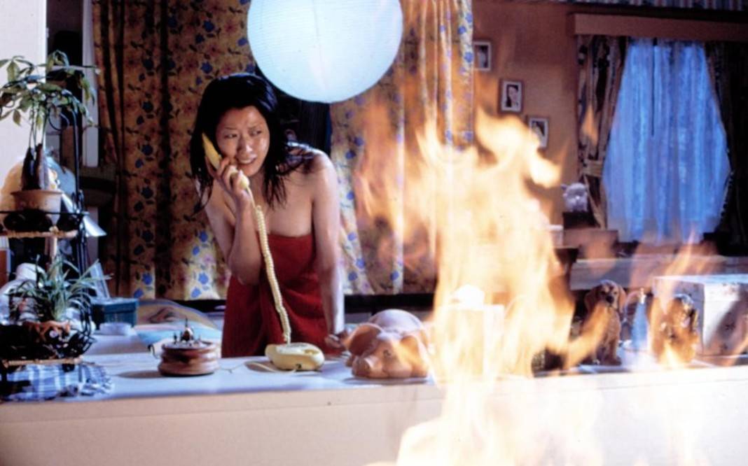 霉菌|《双瞳》为什么是华语20年来最佳恐怖片？有三大理由？