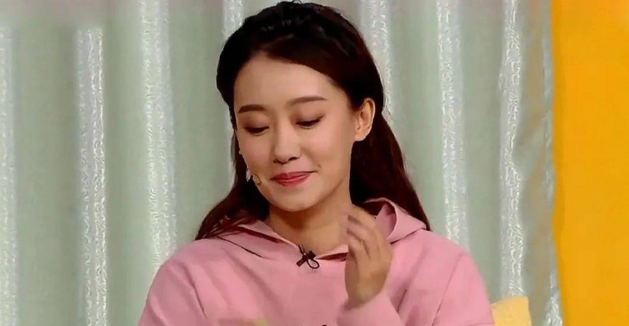 因为|50亿票房，张小斐走上神坛，中国电影，摊上好事了吗？？