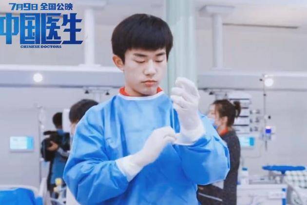 Call|周杰伦发声！张学友打Call！霍思燕看了！暑期电影黑马来了