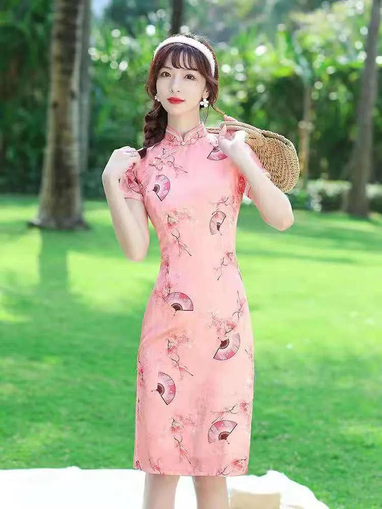 评论|假如你身高超过1.55米！建议穿这样的旗袍裙，减龄时尚又显...
