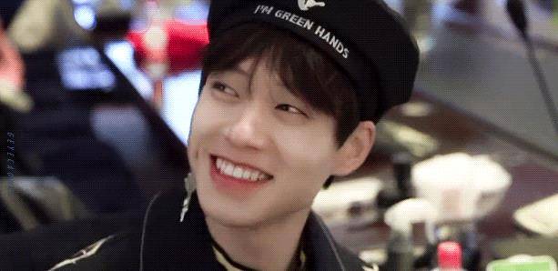 魏大勋|魏大勋新歌《指缝里的光》上线，网友：魏大勋唱歌还挺好听