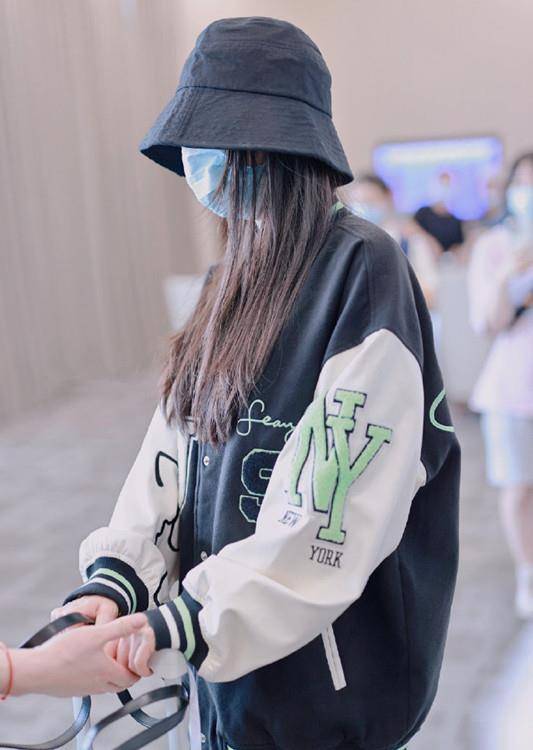 黑色|你喜欢杨幂的穿搭吗？
