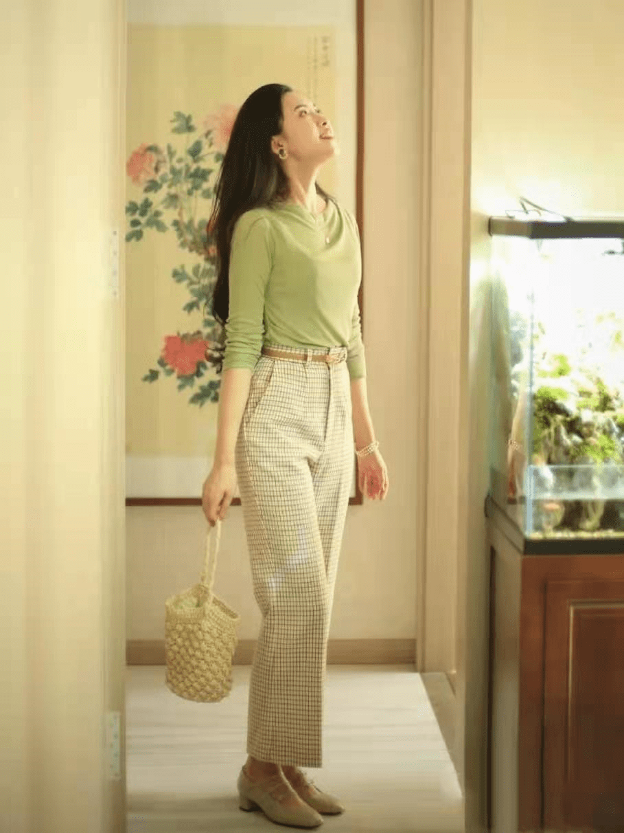 下装|高级的淑女风:上衣+裤装,优雅时髦显气质,时尚达人亲身演绎