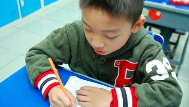 小孩子买什么画本最好 0c3fb47c899146d3a54fc01d22f57730.jpeg