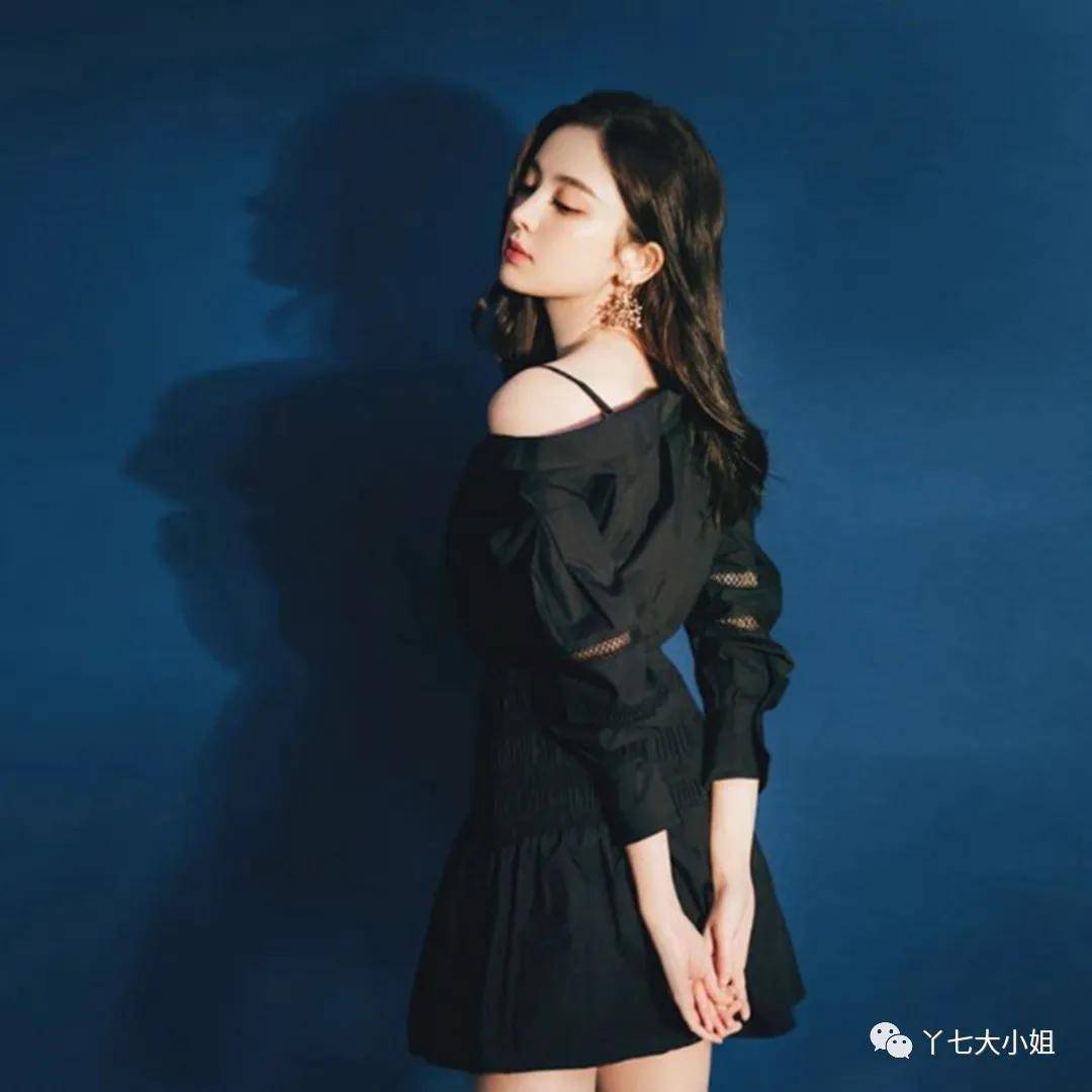 面料|今年夏天桔梗裙又火了，优雅又显气质！