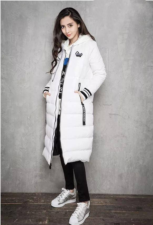 黑色|会穿的女人都拒绝穿黑色系，显老！都穿这款天使色羽绒服，超显白