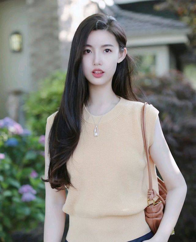 腰围|女生的服装穿搭很有讲究，穿对了不仅显高又显瘦，而且优雅又大气