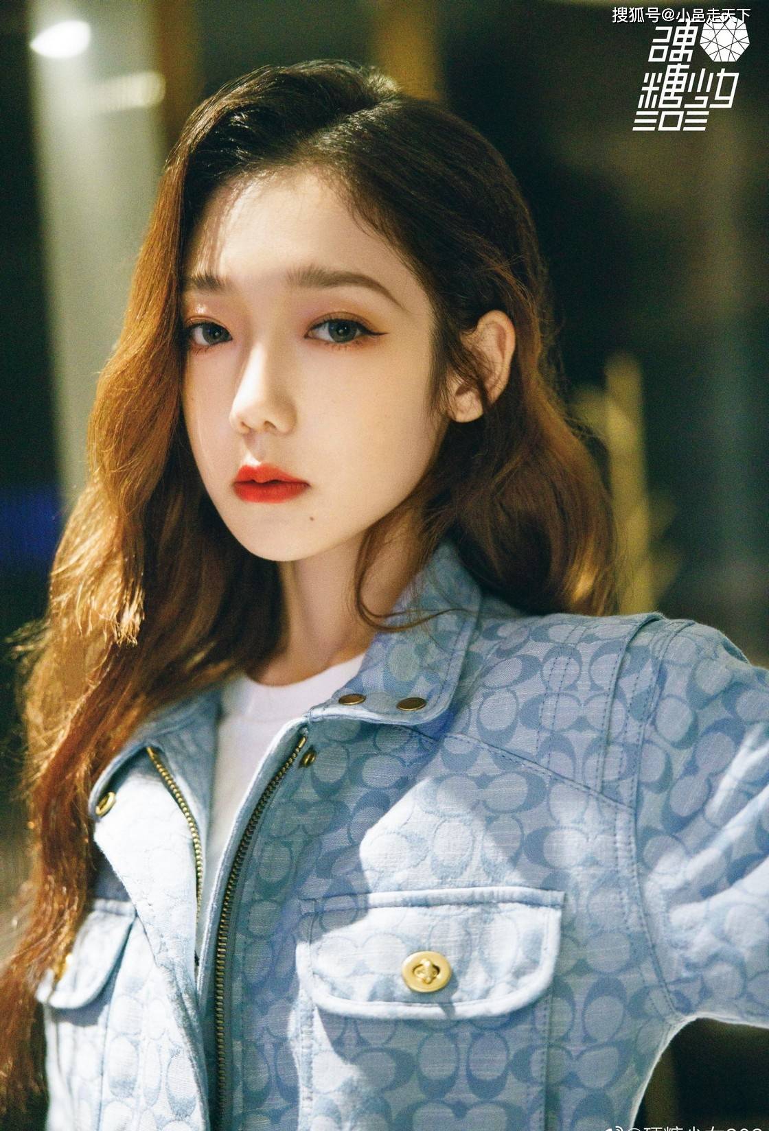 硬糖少女浅色印花妞子套装夏日写真