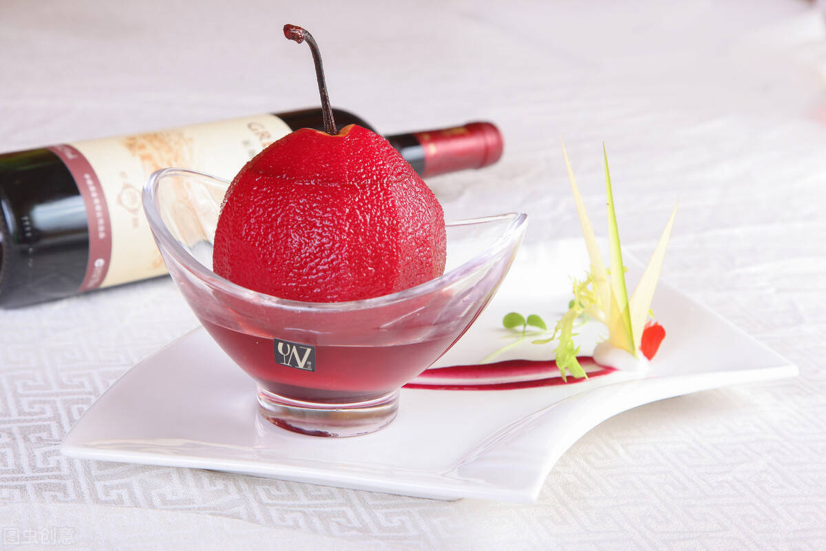 美食|夏季精致餐需搭配不同类型红酒,看看你喜欢哪一款?