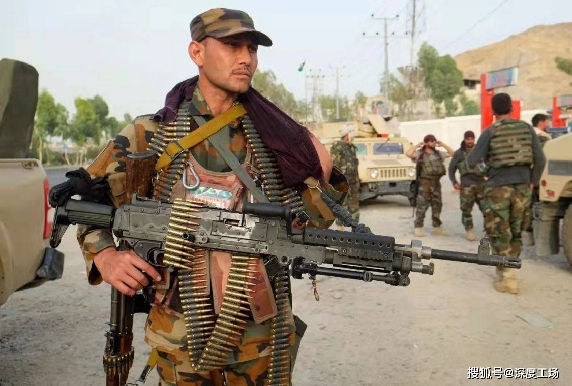 1万军队才4门迫击炮,难怪40万打不过7万:700亿美元美械哪去了?