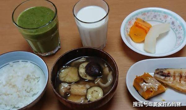 蔬菜|日本早餐吃什么？说出来别不信，清淡得难下咽，感觉吃完能瘦