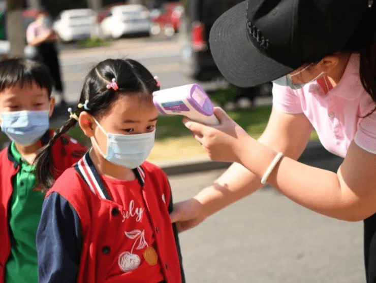因为|幼儿园将推迟到六点放学，解决家长的大难题，但新问题更叫人苦恼