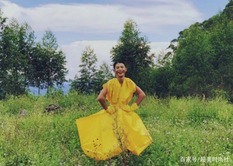 舞台|Cos奚梦瑶维密造型？他在宿舍走秀，除了陆仙人他们也很赞
