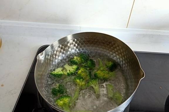 做法|天天晒早餐走红朋友圈，生活美如诗，网友：想做你的女儿