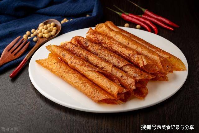 蛋黄酥|宅男宅女必备的5种零食，国庆在家得囤一些，追剧刷段子全靠它了