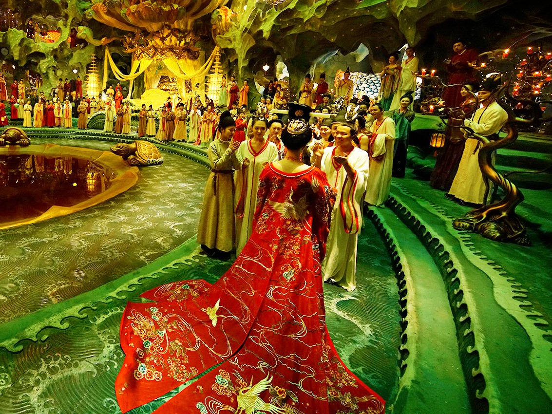 过程|古人常穿着拖地长裙，不害怕把衣服弄脏吗？我们都被古装剧骗了