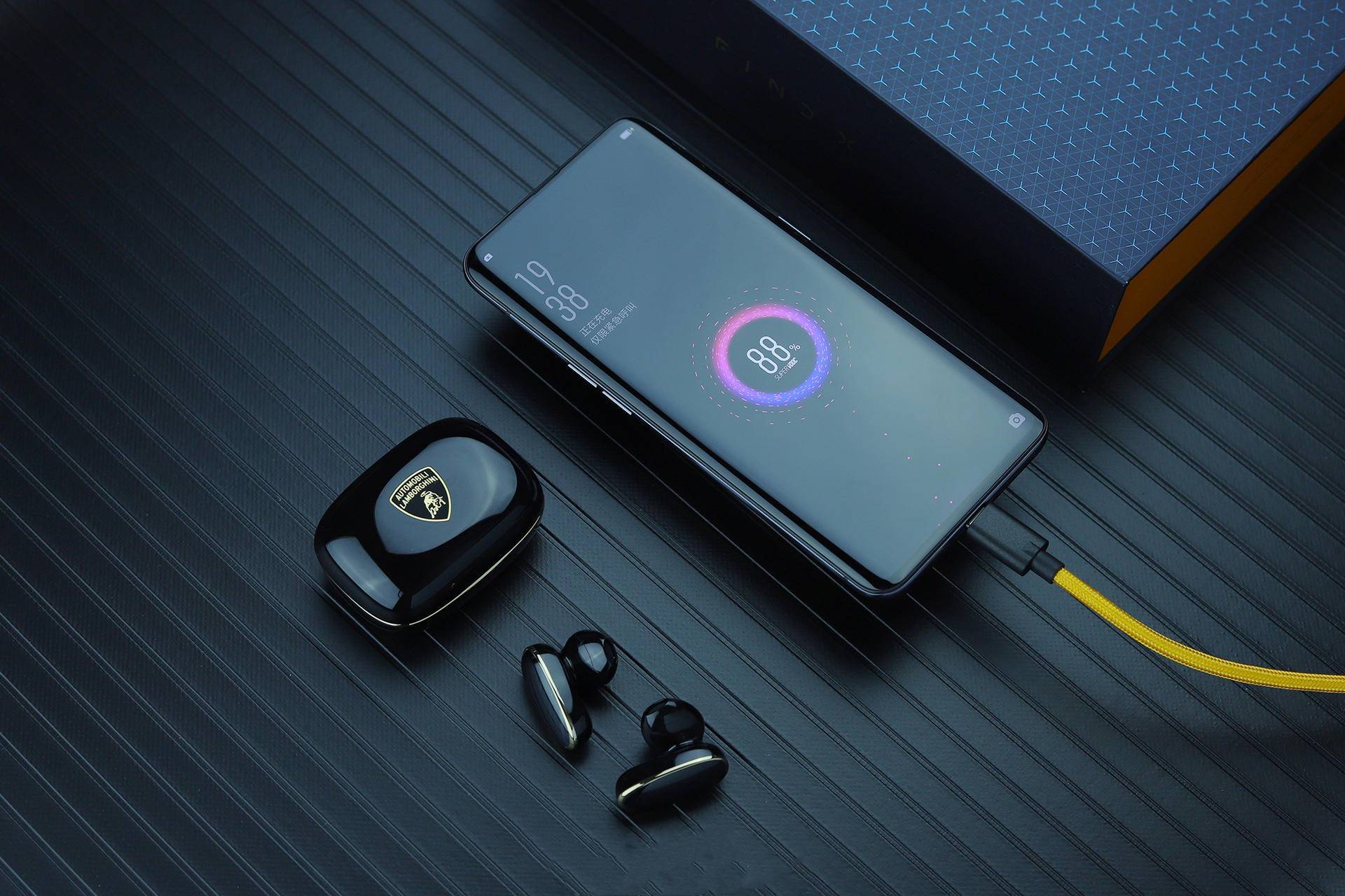 原创让充电既快又安全?oppo闪充开放日在即,或推出全新闪充黑科技