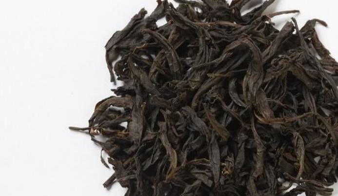 肾脏|尿酸增高的人，通常会有3种表现！提醒：2少、2喝、2吃，助控尿酸