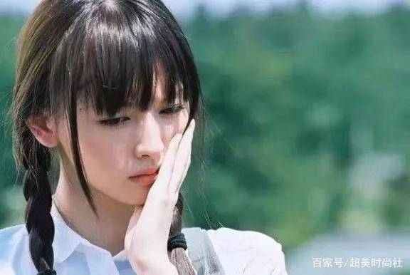 铃木惠|日本最会穿衣服的女星,百万粉丝的时尚博主,竟是个上海姑娘?