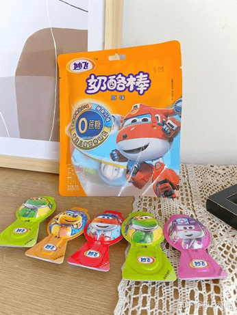 翟凤英|爆火的妙飞0蔗糖奶酪棒,成为零食界新宠