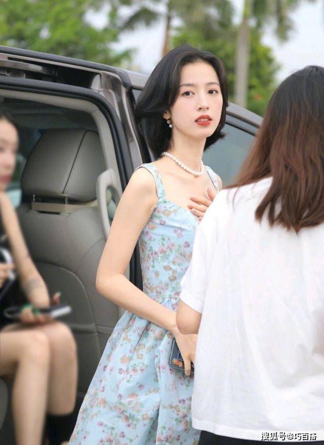 女生|周雨彤终于要火了？新剧演技穿搭双双被赞，剧外穿搭更是精彩