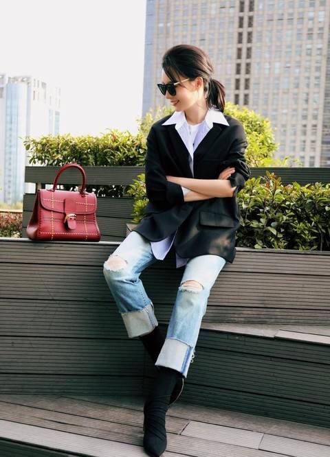 面料|真正会穿的女人，穿西装外套不会配小脚裤，看陈数就知道了？