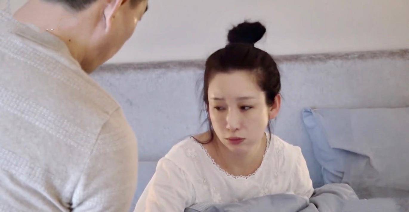 因为|婚后7年，42岁被宠成“宝宝”的秦海璐，活成了我们想要的模样